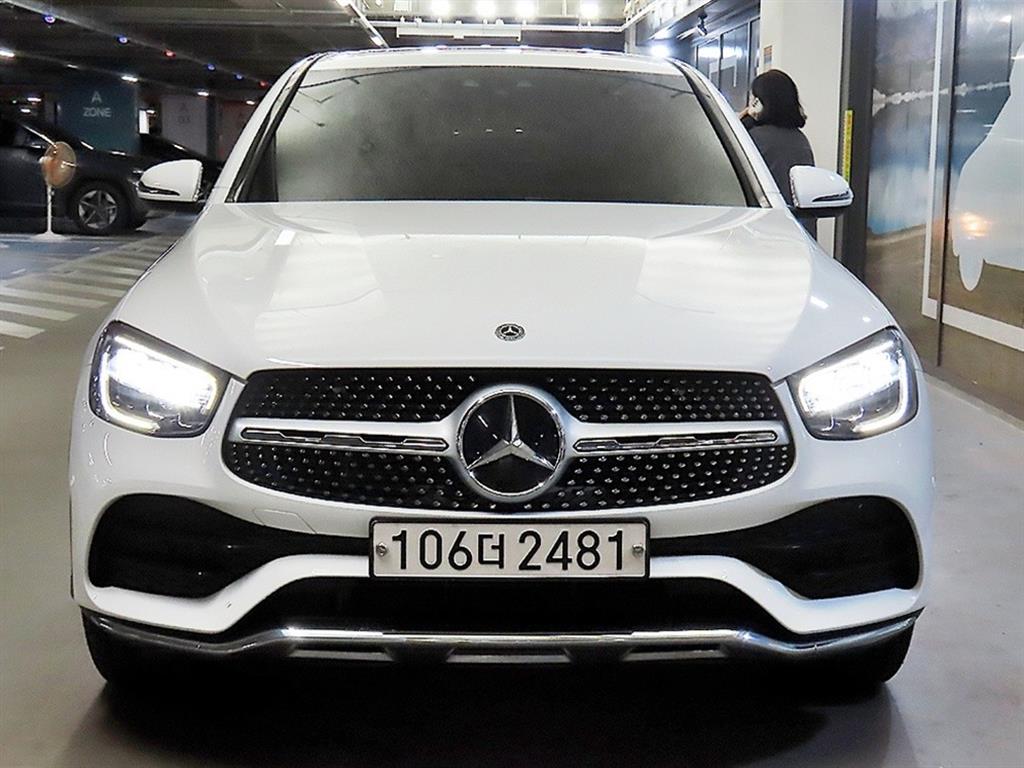 벤츠 GLC 클래스 GLC 300 4MATIC 쿠페 사진