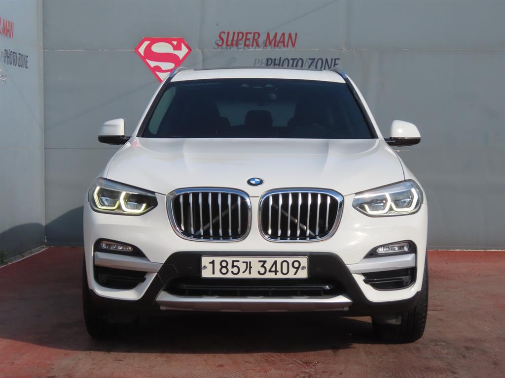 BMW X3 xDrive 20d xLine 사진 2/20
