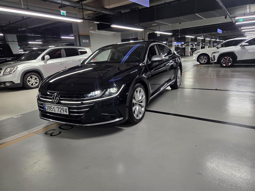 아테온 2.0 TDI 프레스티지 2023년식