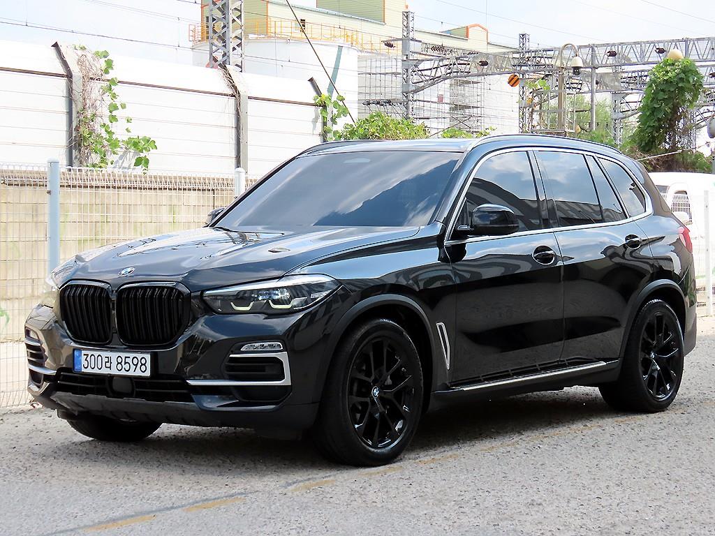 BMW X5 xDrive 30d xLine 사진 2/20