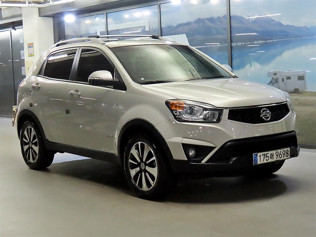 뉴코란도C 4WD 2.0 CVX 최고급형 2014년식