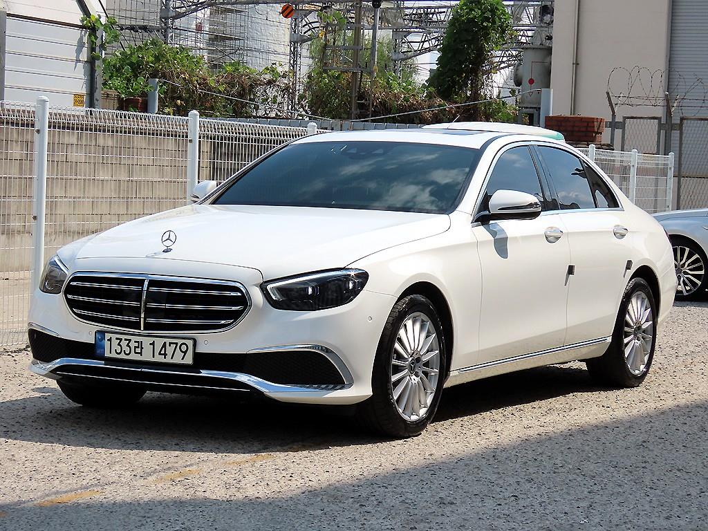 벤츠 E 클래스 E250 익스클루시브 사진 2/20