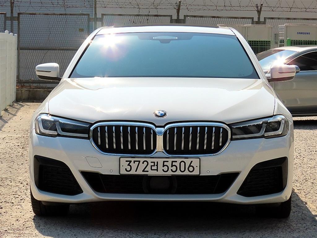 5시리즈 (G30) 530i xDrive M 스포츠 2022년식