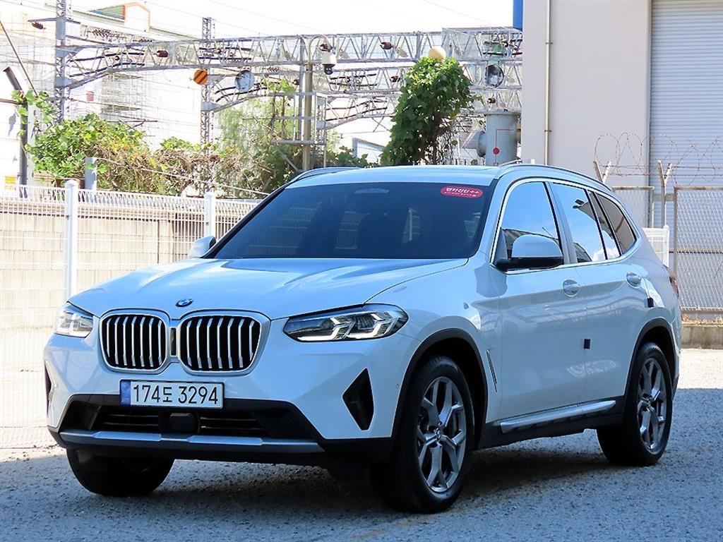 BMW X3 xDrive 20i xLine 사진 2/20