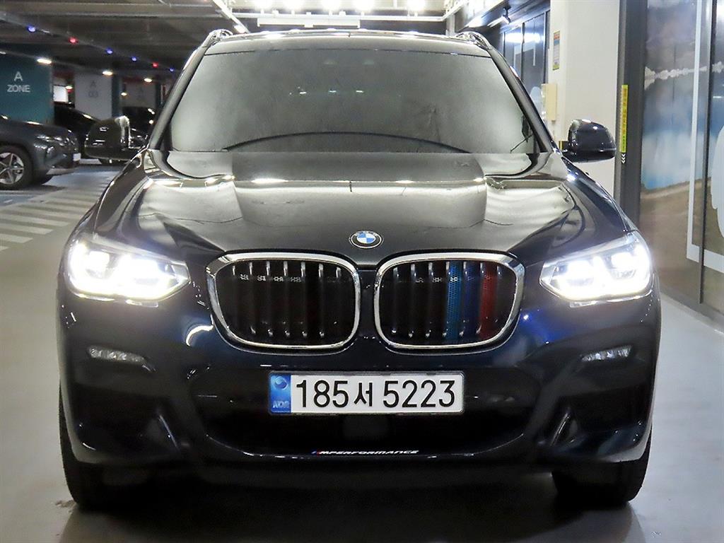 BMW X3 xDrive 30e M 스포츠 사진