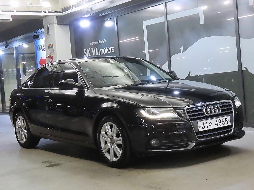 뉴 A4 2.0 TFSI 2011년식