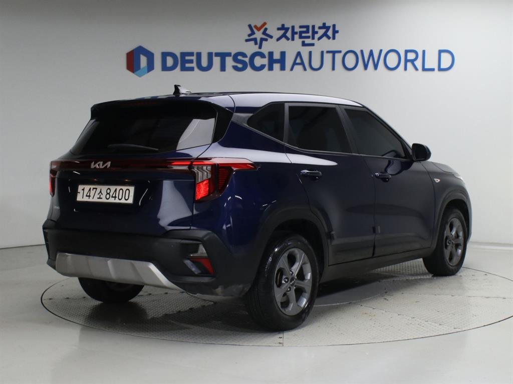 기아 셀토스 가솔린 2.0 2WD 트렌디 사진 2/20