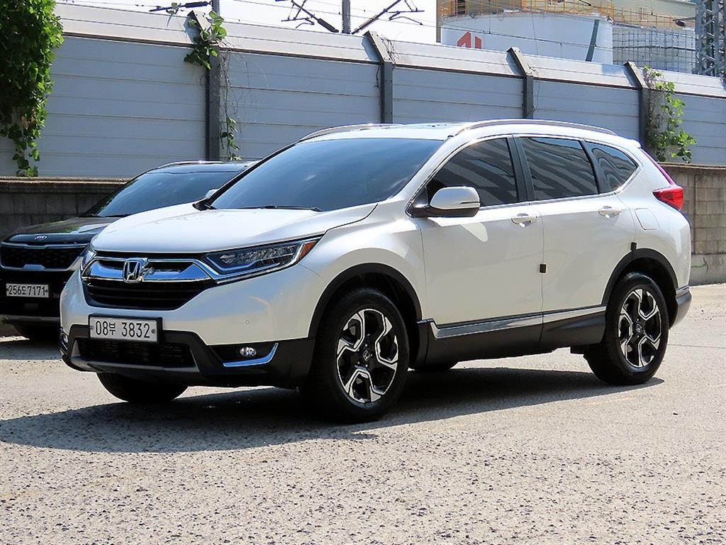 혼다 CR-V 1.5 투어링 4WD 사진 2/20