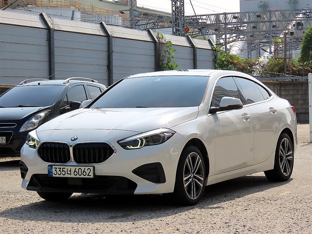 BMW 2시리즈 220i 어드밴티지 사진 2/19