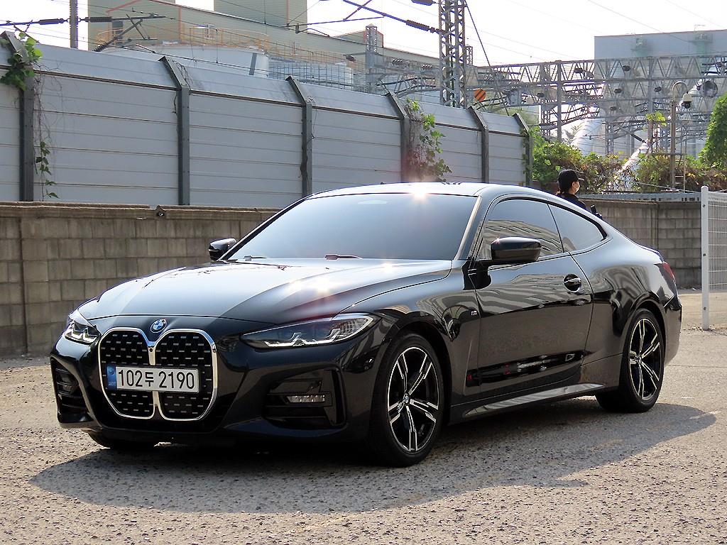 BMW 4시리즈 420i 쿠페 M 스포츠 사진 2/19