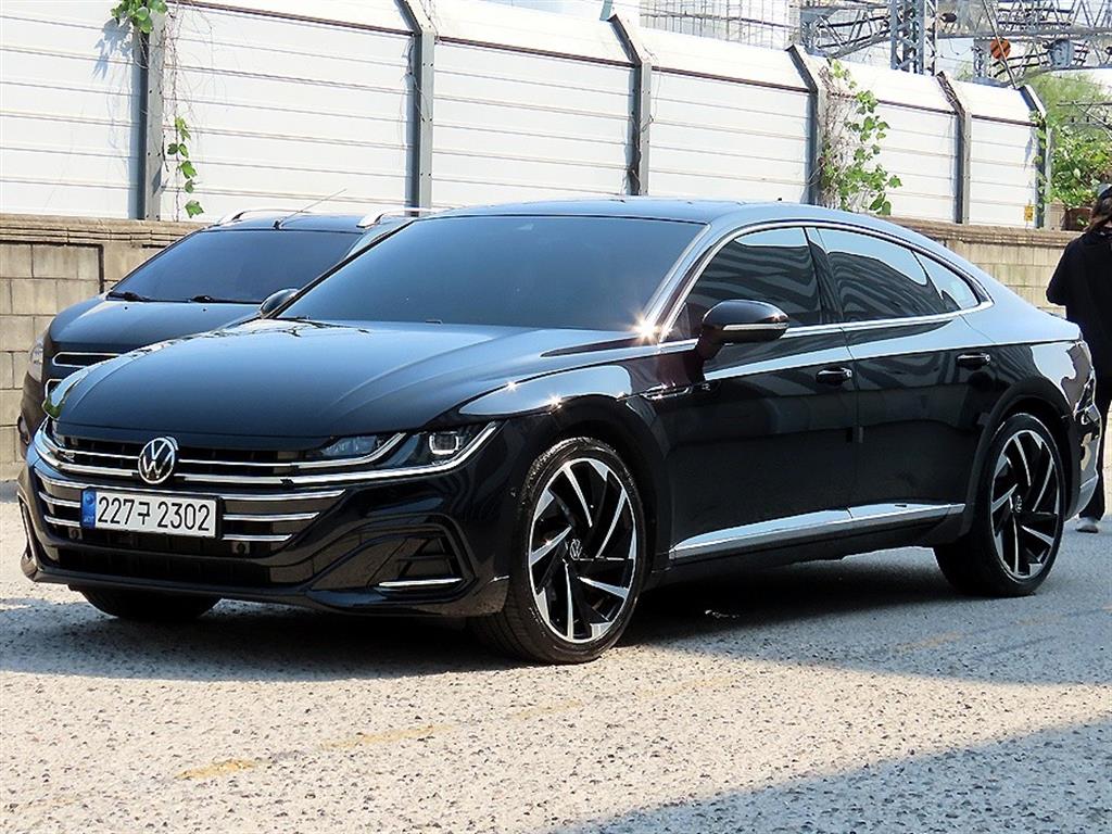 폭스바겐 아테온 2.0 TDI R-LINE 4모션 사진 2/20