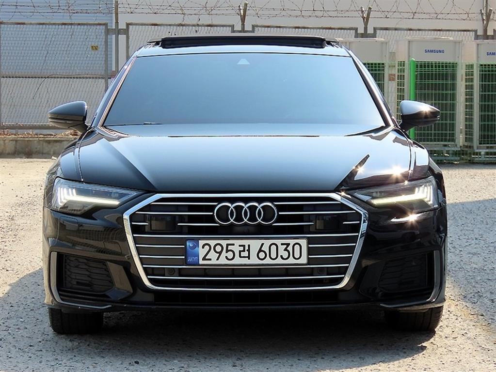 아우디 A6 40 TDI 프리미엄 사진