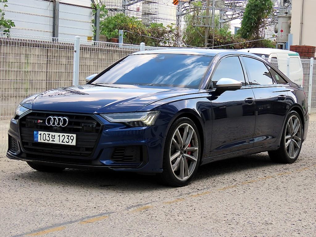 아우디 S6 3.0 TDI 콰트로 사진