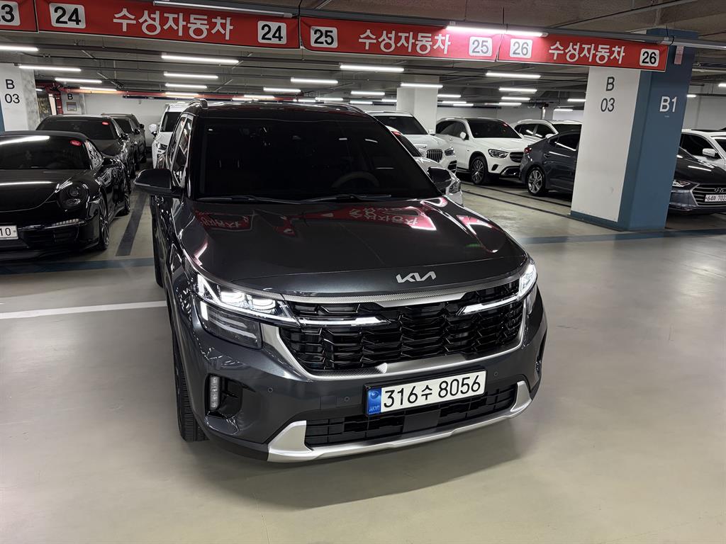 기아 셀토스 가솔린 1.6 터보 2WD 시그니처 사진