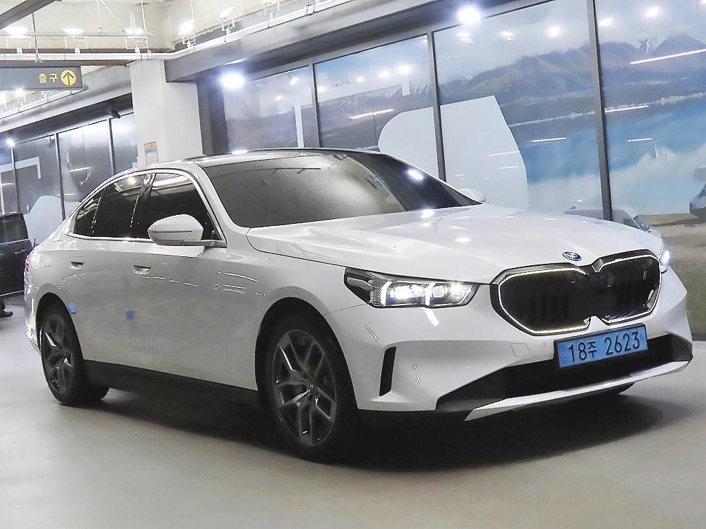 i5 eDrive 40 기본형 2024년식