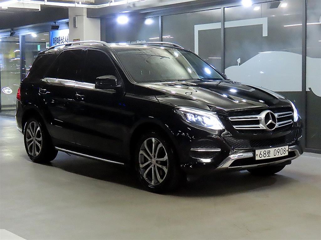 GLE 클래스 W166 GLE 250 d 4MATIC 2016년식