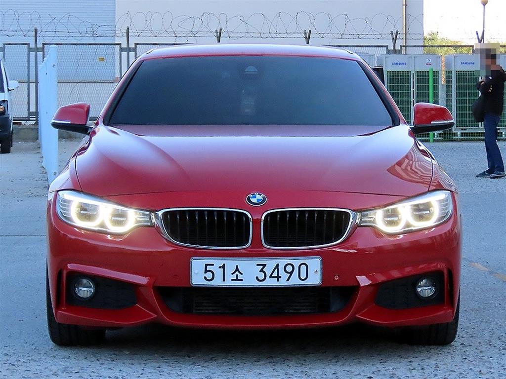 BMW 4시리즈 428i 컨버터블 M 스포츠 사진