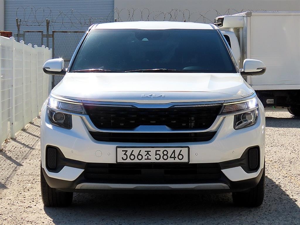 기아 셀토스 가솔린 1.6 터보 2WD 프레스티지 사진