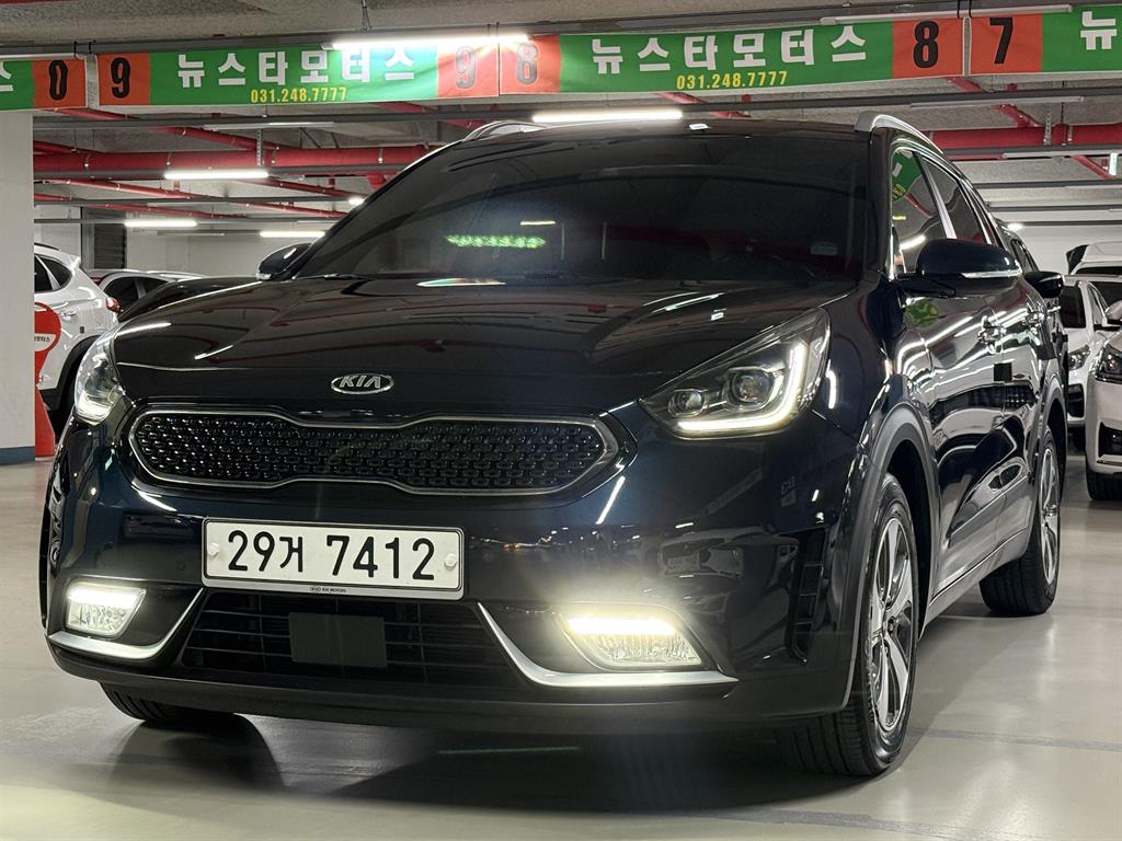 니로 1.6 하이브리드 노블레스 2018년식