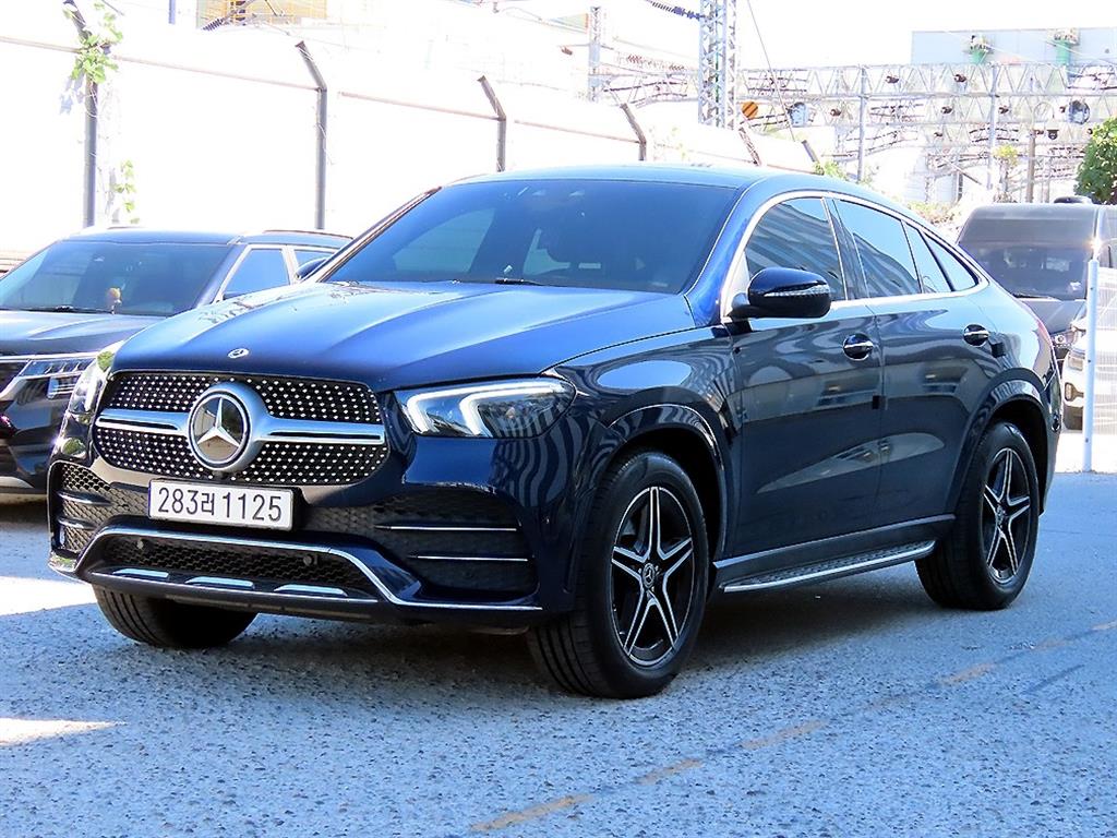 벤츠 GLE 클래스 GLE 400d 4MATIC 쿠페 사진 2/20