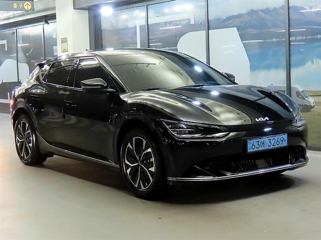 EV6 롱레인지 어스 2022년식