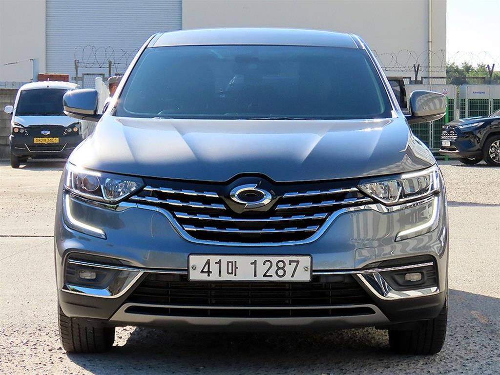 르노코리아 QM6 2.0 LPe LE 2WD 사진