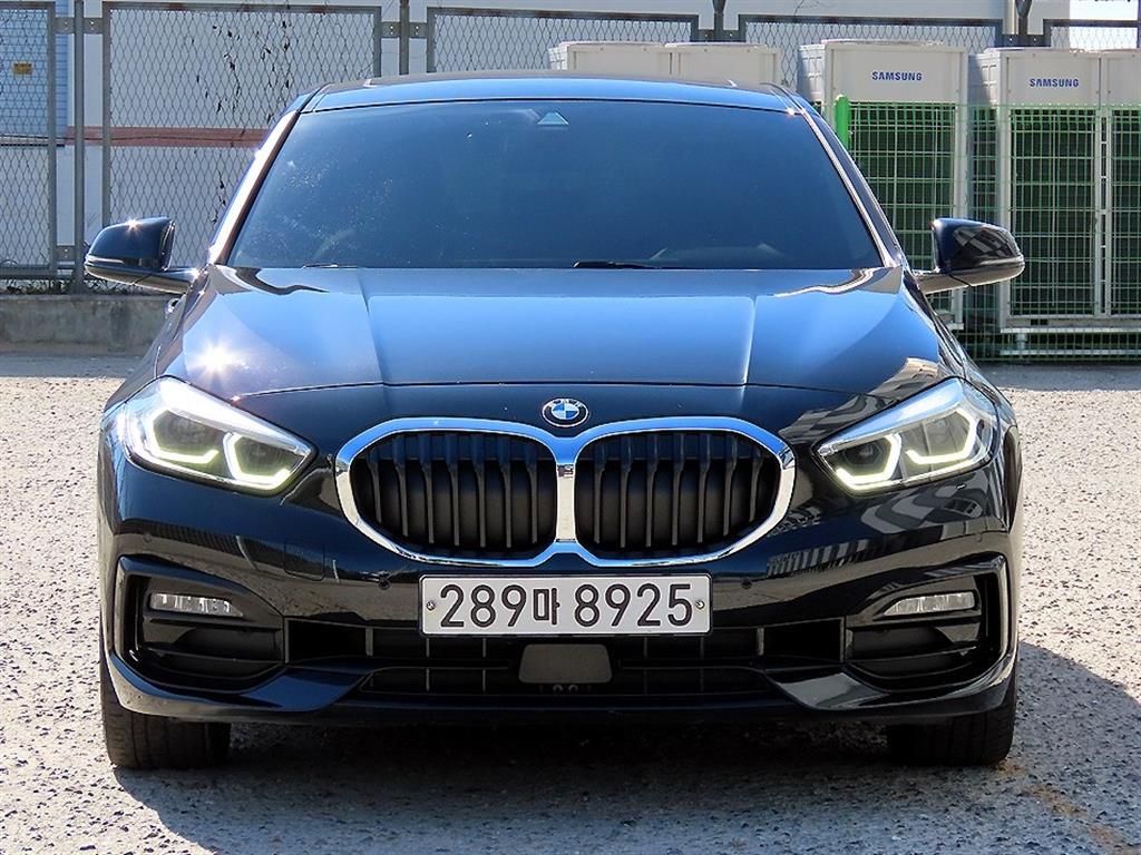 BMW 1시리즈 118d 스포츠 사진