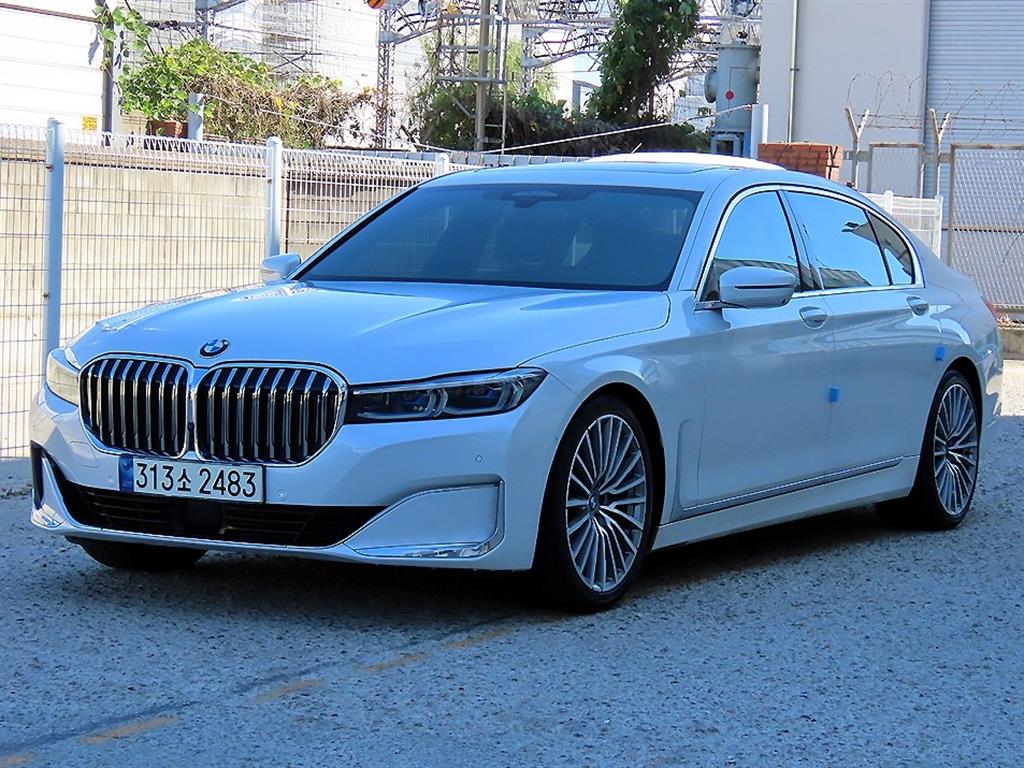 BMW 7시리즈 730Ld xDrive 디자인 퓨어 엑설런스 사진 2/20