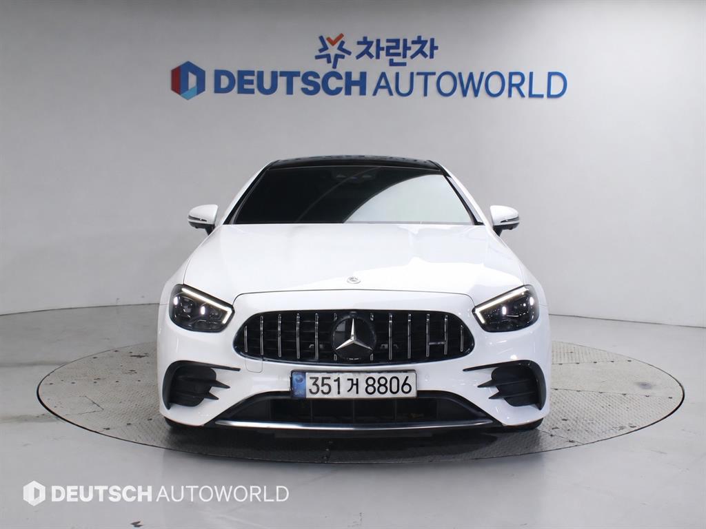 벤츠 E 클래스 E53 AMG 4MATIC+ 쿠페 사진 2/19