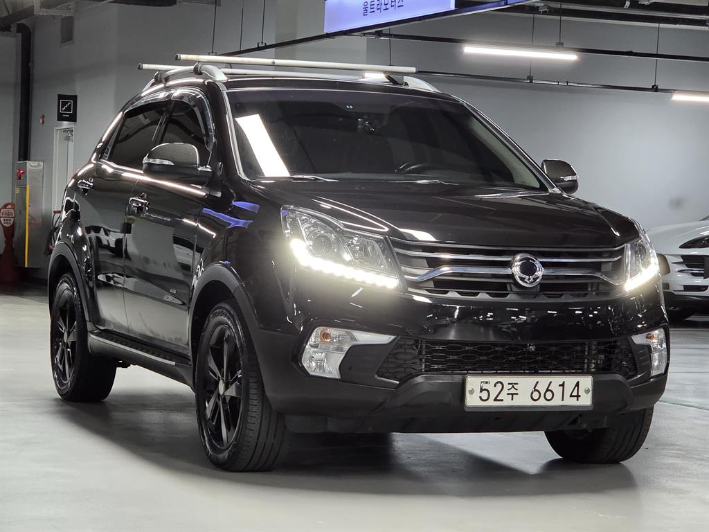 KGM 코란도 2.2 익스트림 스포츠 2WD 사진 2/20