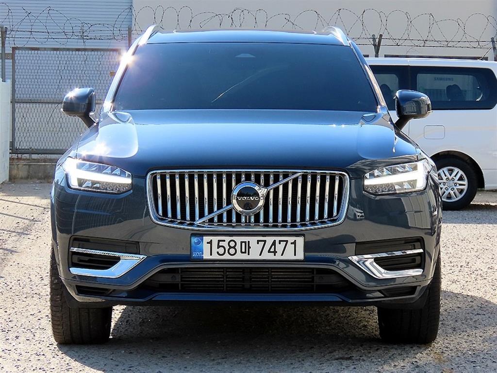 볼보 XC90 2.0 T8 AWD 얼티메이트 브라이트 사진