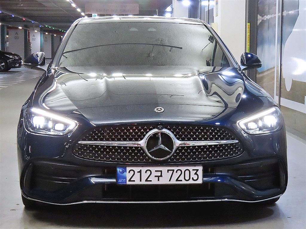 벤츠 C 클래스 C300 4MATIC 아방가르드 사진
