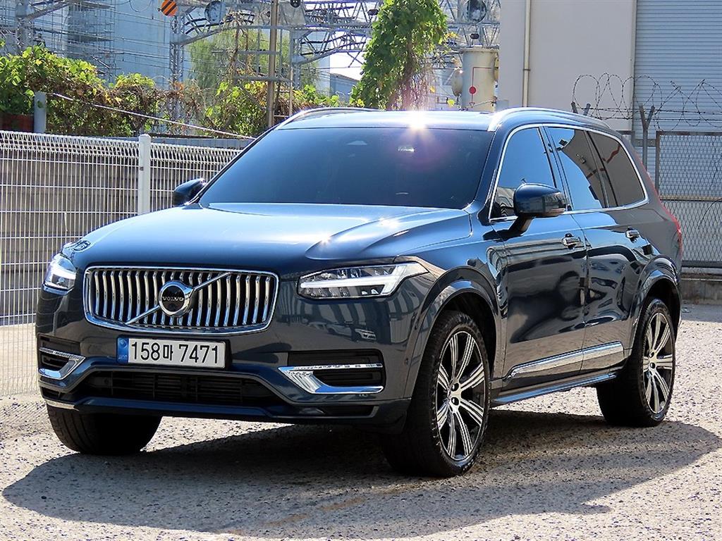 볼보 XC90 2.0 T8 AWD 얼티메이트 브라이트 사진 2/20