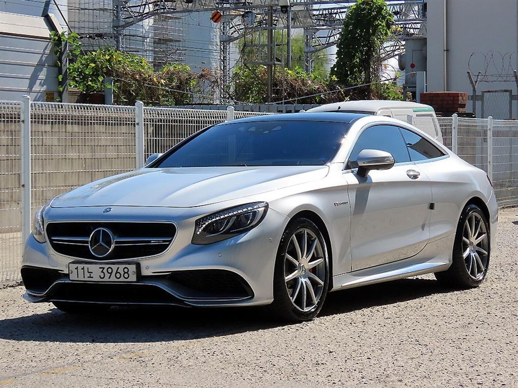 벤츠 S 클래스 S 63 AMG 4MATIC 쿠페 사진 2/20