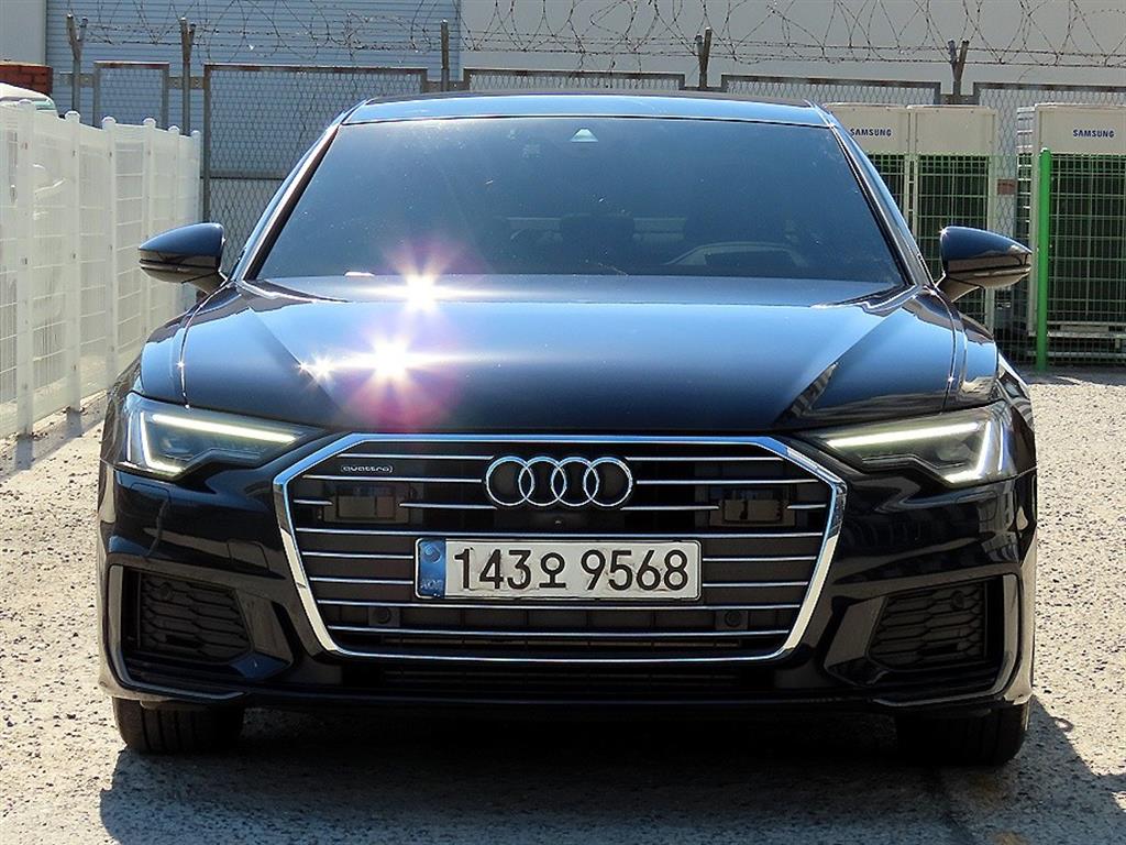 아우디 A6 45 TFSI 콰트로 프리미엄 사진