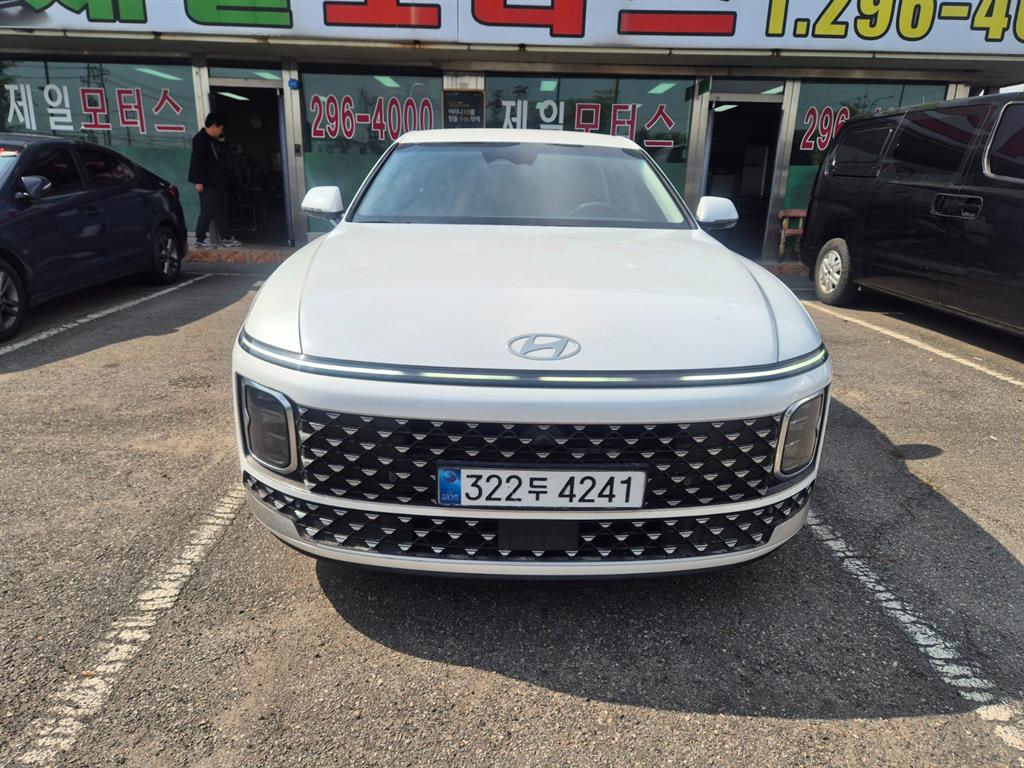 현대 그랜저 가솔린 2.5 2WD 익스클루시브 사진 2/19