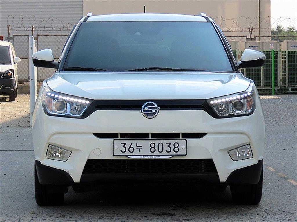 KGM 티볼리 가솔린 2WD 1.6 LX 최고급형 사진