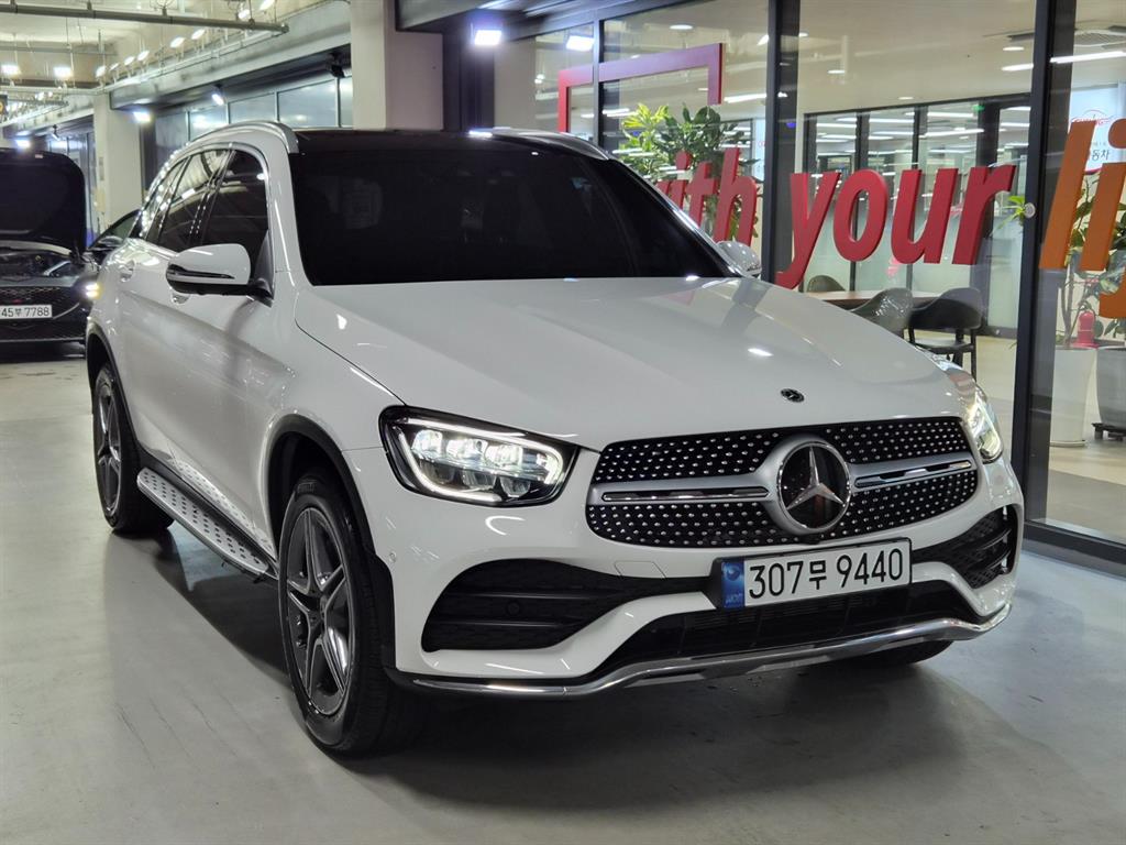 벤츠 GLC 클래스 GLC 300 e 4MATIC 사진
