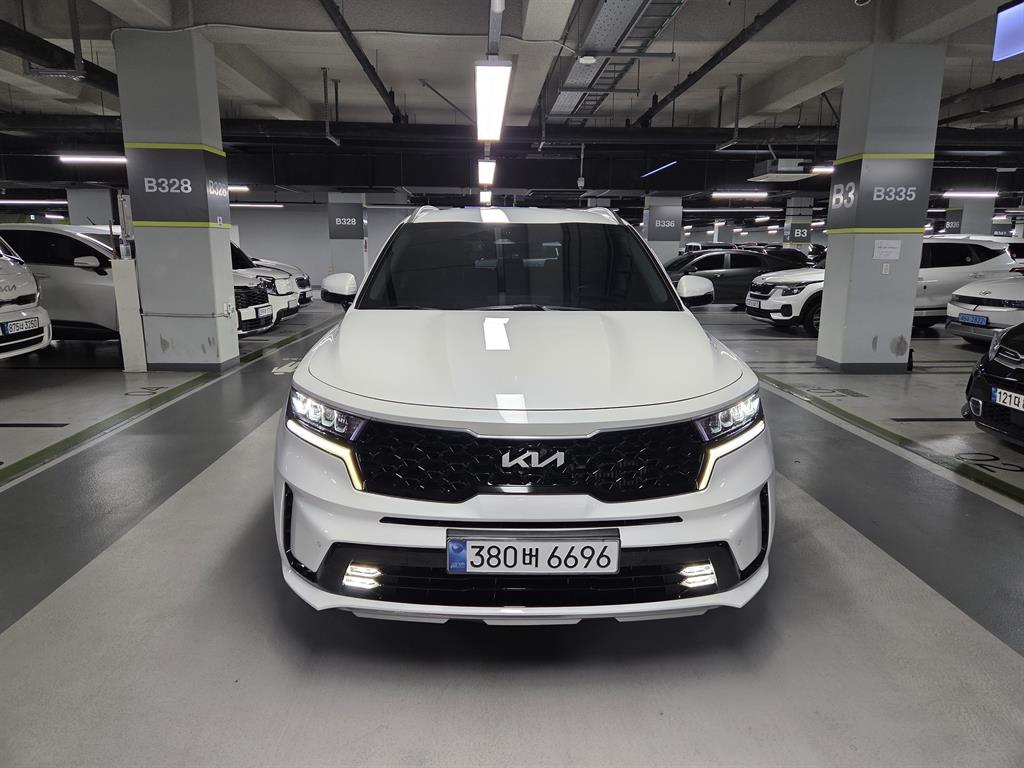 기아 쏘렌토 가솔린 2.5T 2WD 프레스티지 사진 2/20