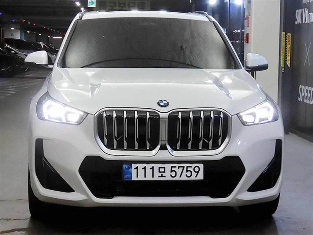 BMW X1 xDrive 20i M 스포츠 사진