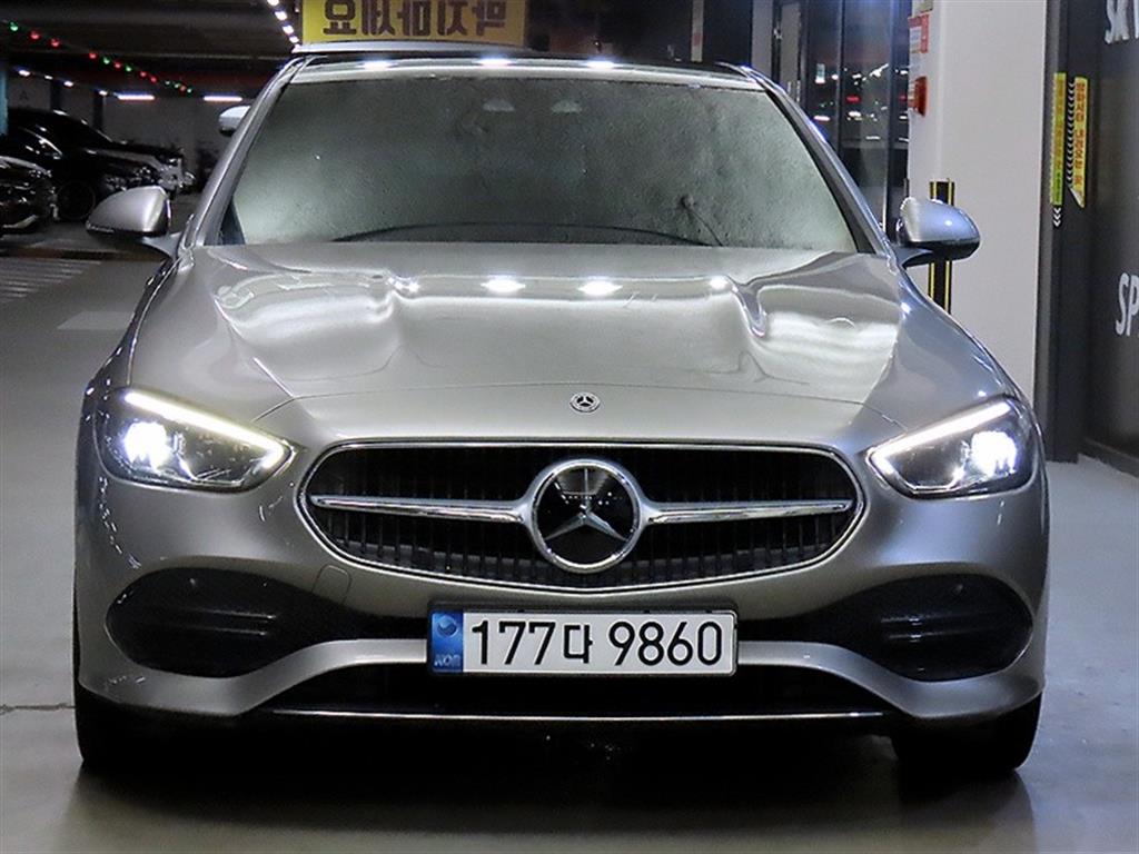 벤츠 C 클래스 C200 4MATIC 아방가르드 사진