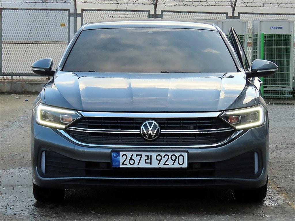 폭스바겐 제타 1.5 TSI 프레스티지 사진