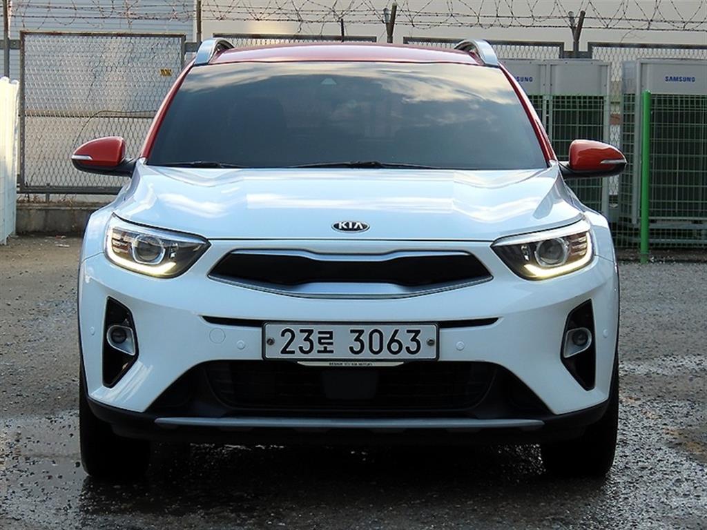 기아 스토닉 가솔린 1.4 트렌디 사진