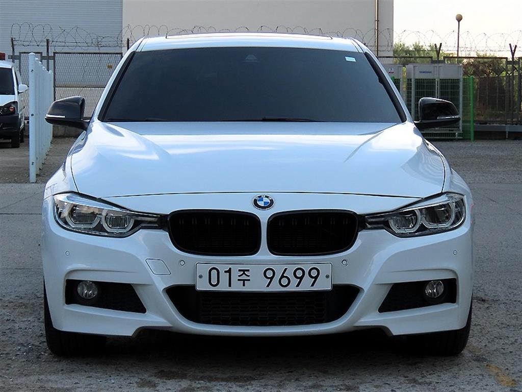 BMW 3시리즈 320d 사진