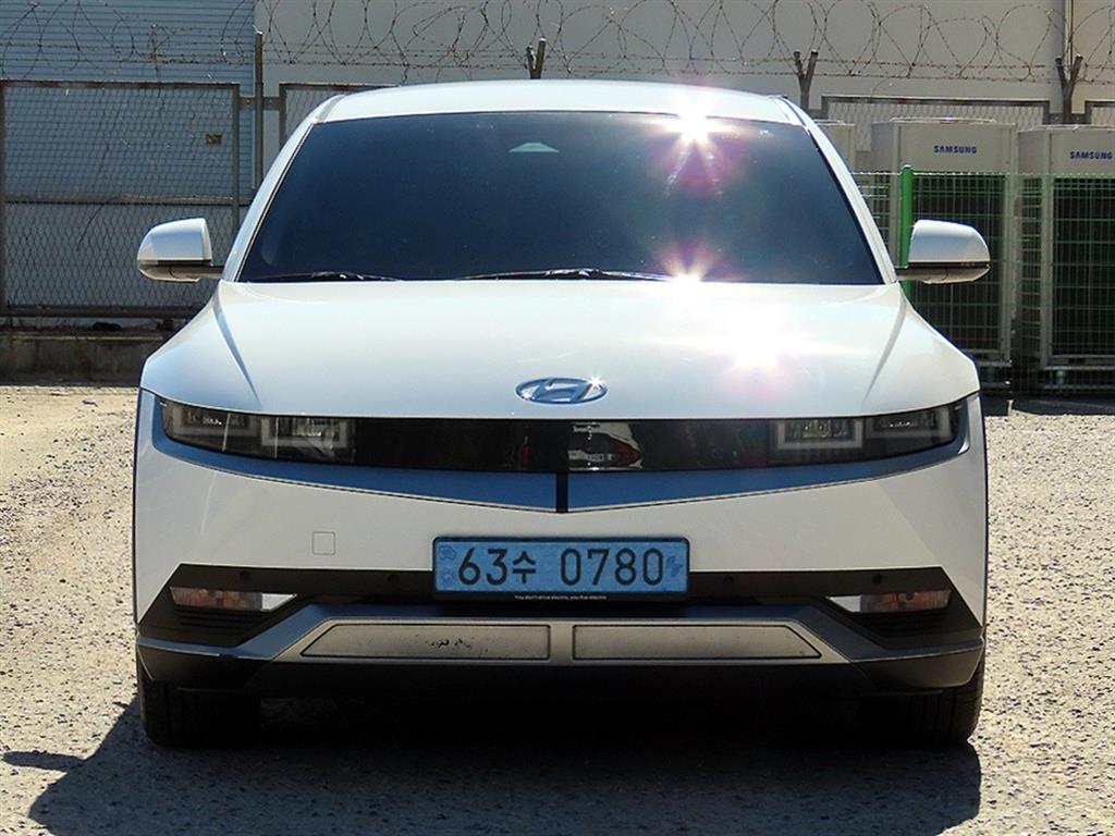 현대 아이오닉 5 롱 레인지 4WD 익스클루시브 사진