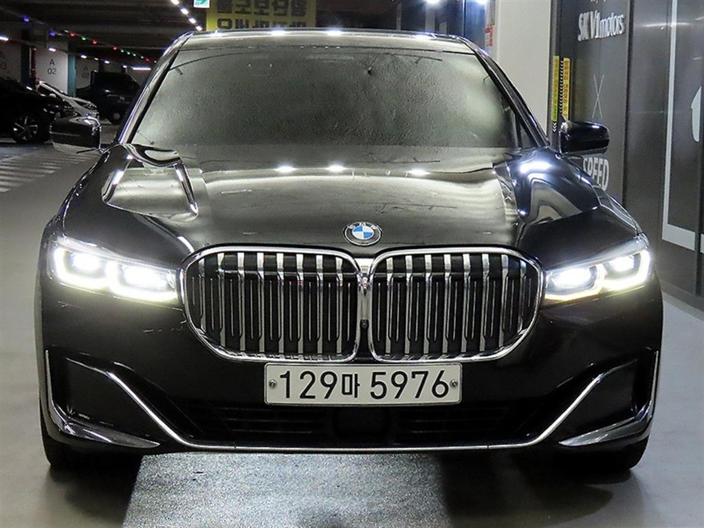 BMW 7시리즈 740Li xDrive 디자인 퓨어 엑설런스 사진