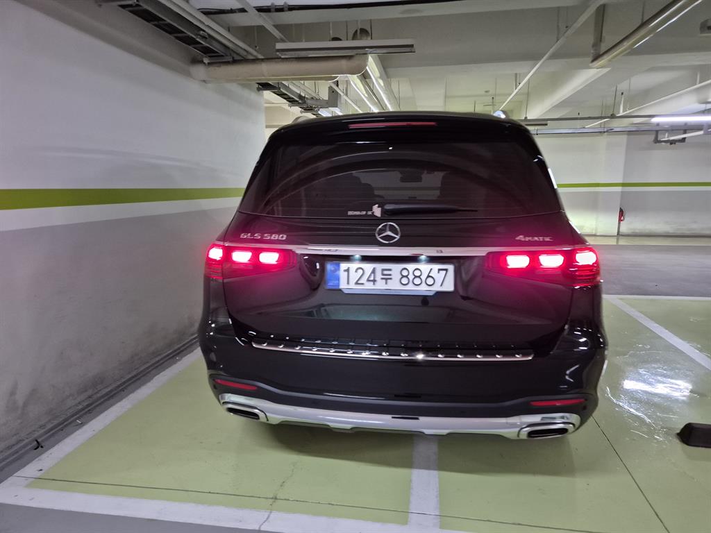 벤츠 GLS 클래스 GLS 580 4MATIC 사진 2/9