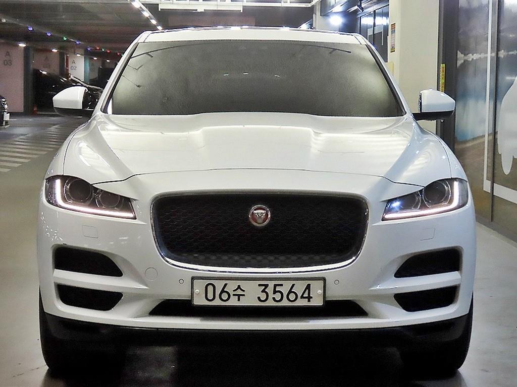 재규어 F-PACE 20d 프레스티지 사진