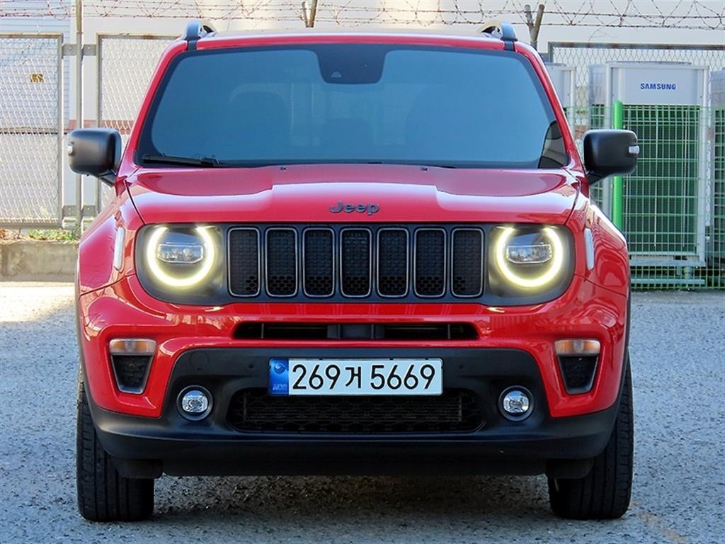 지프 레니게이드 2.4 리미티드 AWD 사진