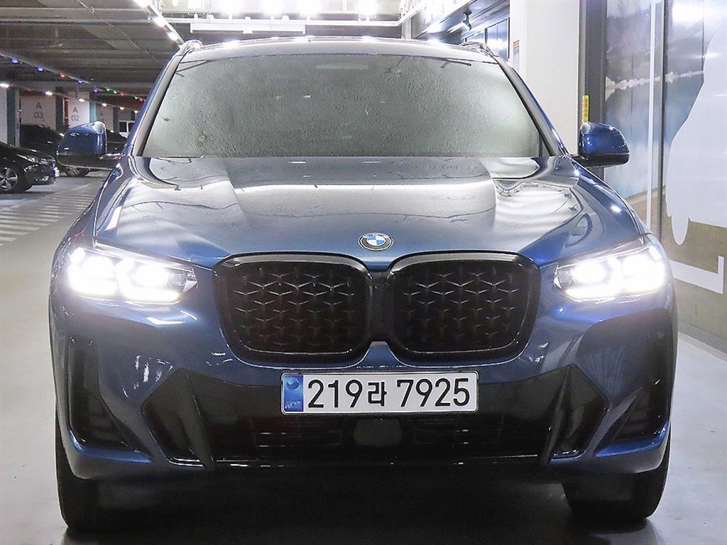 BMW X4 xDrive 20i M 스포츠 프로 사진